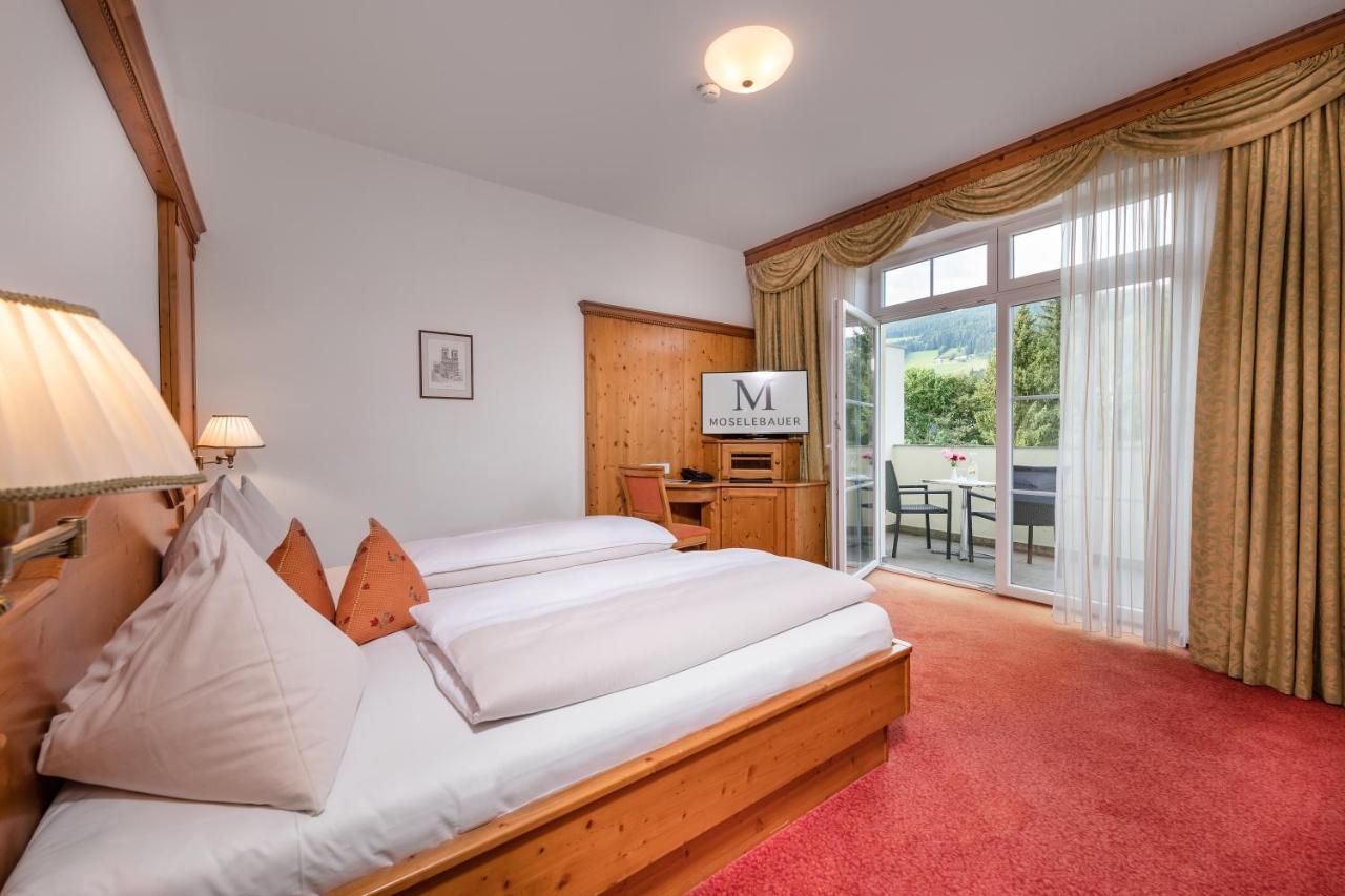 Hotel Moselebauer Bad Sankt Leonhard im Lavanttal Bagian luar foto