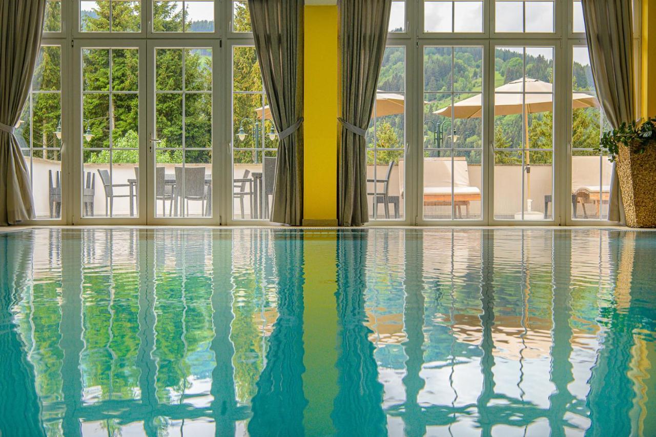 Hotel Moselebauer Bad Sankt Leonhard im Lavanttal Bagian luar foto